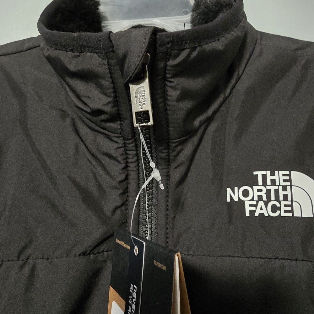 NWT The North Face Girls Size XS (6) Reversible Faux Fur Mossbud Jacket, Black - Picture 3 of 12